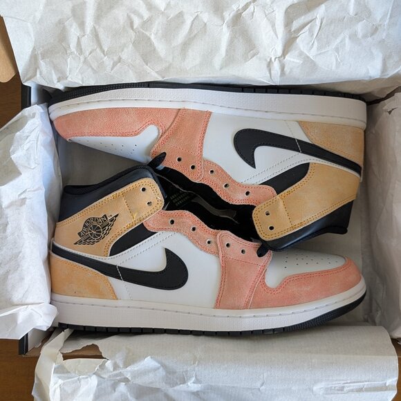 BNIB - AUTHENTIC Jordan 1 Mid SE 'Flight Club' - Picture 2 of 6